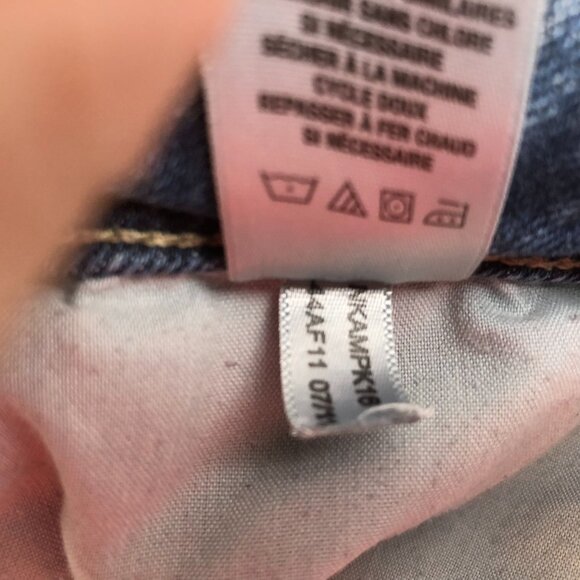 Aeropostale Womens Hailey Flare Jeans Size 5/6 Short Blue Denim Casual Classic - Picture 12 of 16